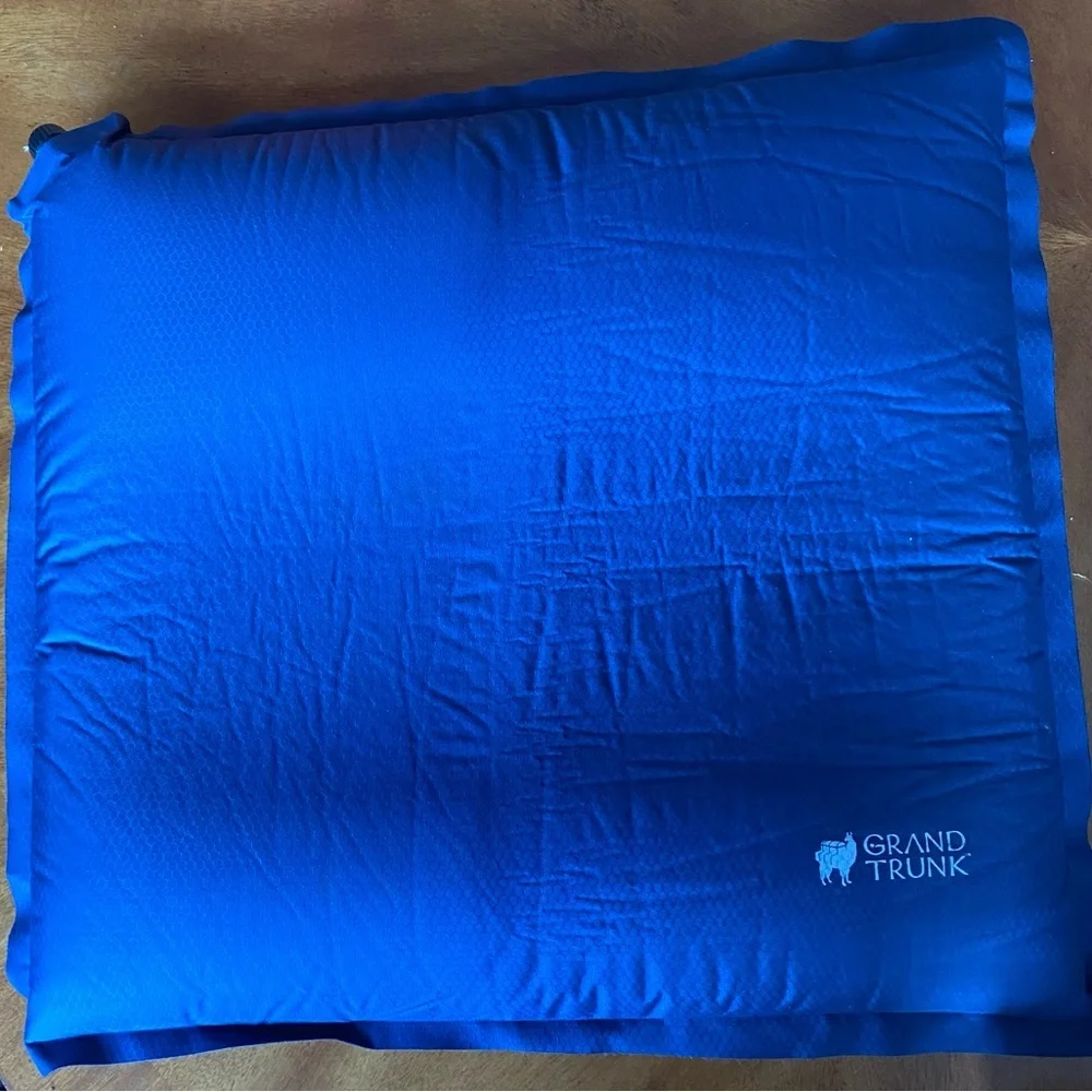 Grand Trunk Blue inflatable Travel Pillow